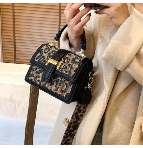Leopard Print Crossbody Bag Leopard Print Crossbody Bag